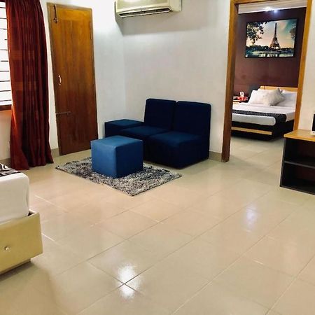 Tropical Daisy Hotel Dhaka Eksteriør billede