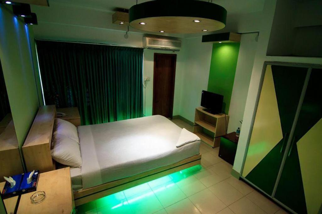 Tropical Daisy Hotel Dhaka Eksteriør billede