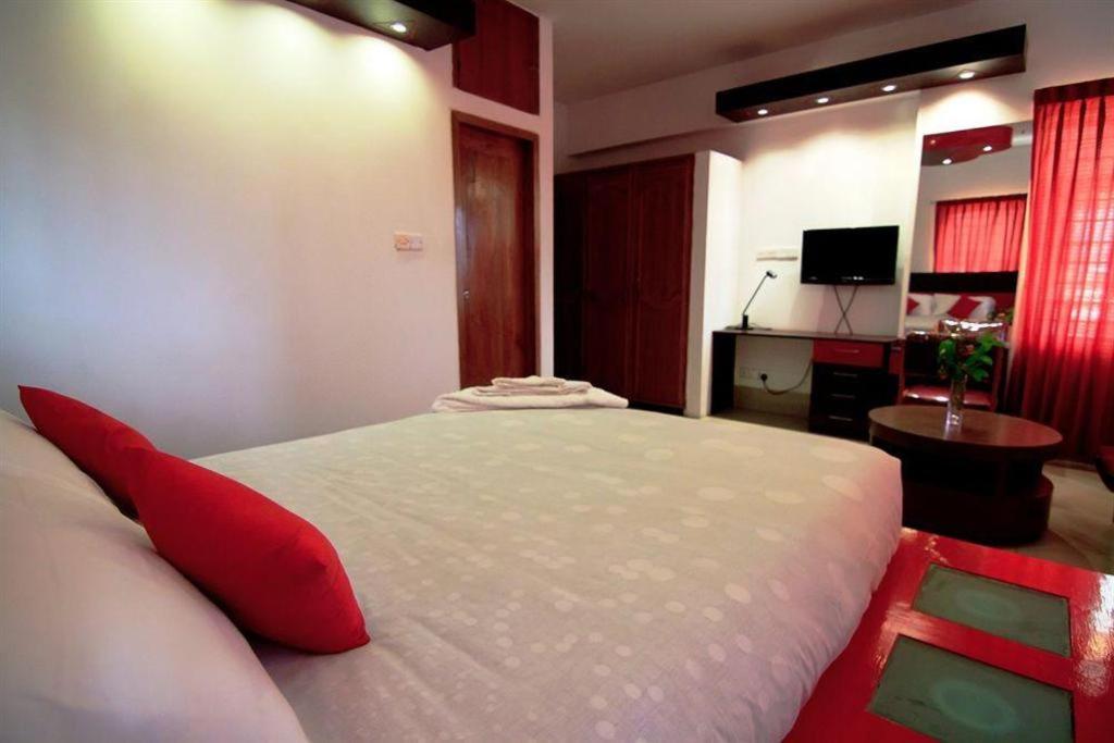 Tropical Daisy Hotel Dhaka Eksteriør billede