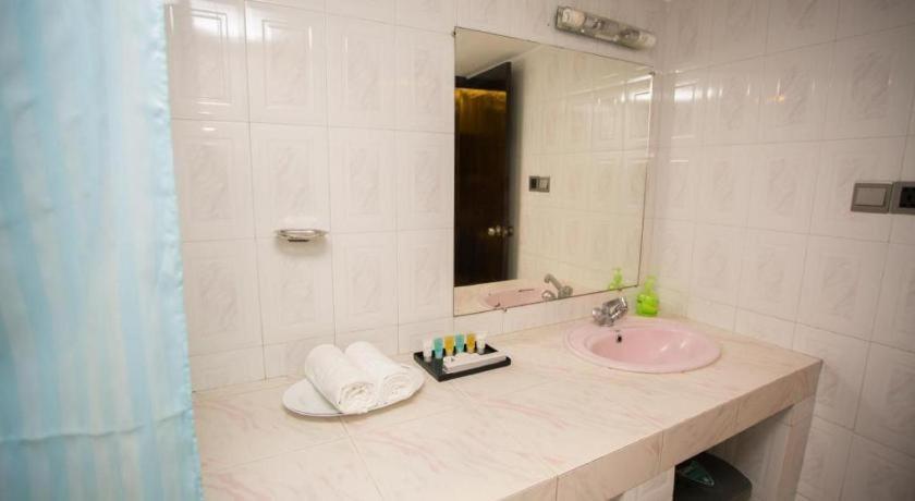 Tropical Daisy Hotel Dhaka Eksteriør billede
